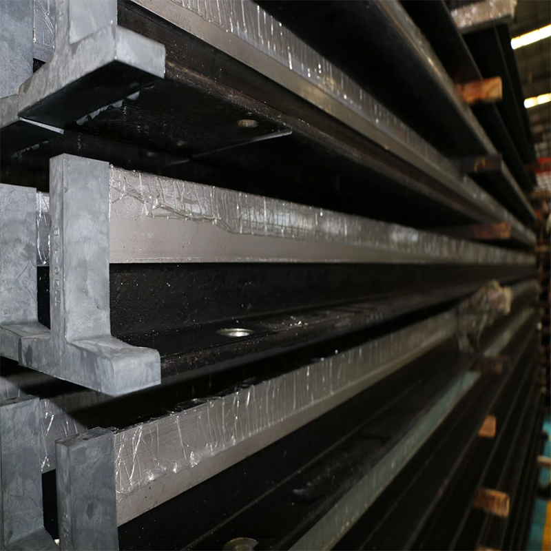 Piezas y accesorios para ascensores VTSP104 T140-1 Riel guía para ascensores Riel guía de elevación duradero para ascensores de gran altura