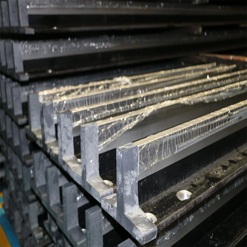 Piezas y accesorios para ascensores VTSP117 Tamaño de riel guía de ascensor personalizado Tipo T _ Fabricante de rieles de elevación OEM